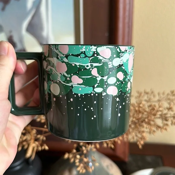 NEW STARBUCKS COFFEE CUP Starbucks 12oz Coffee Mug